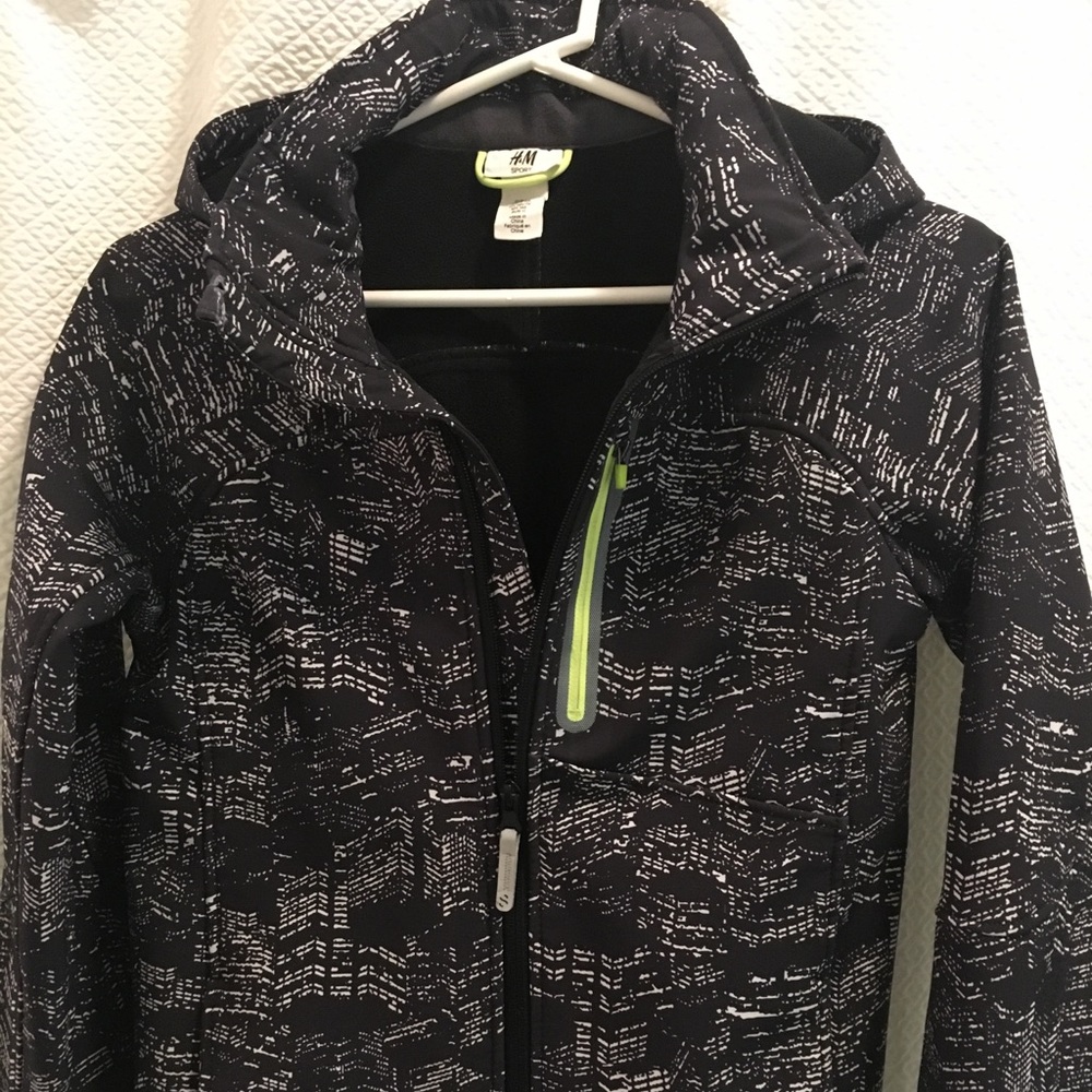 Boys H&M water repellant winter shell sz 10-11